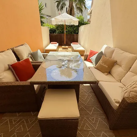 Apartamento T2 Proche Port ! Terrasse Plancha Wifi ! *